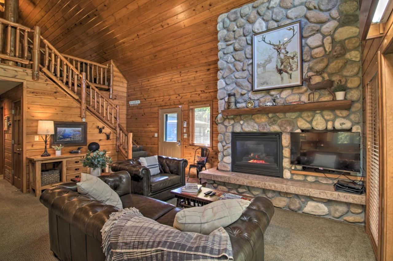 Alluring Nisswa Cabin On Gull Lake With Fireplace! Luaran gambar