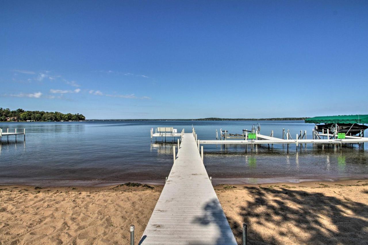 Alluring Nisswa Cabin On Gull Lake With Fireplace! Luaran gambar