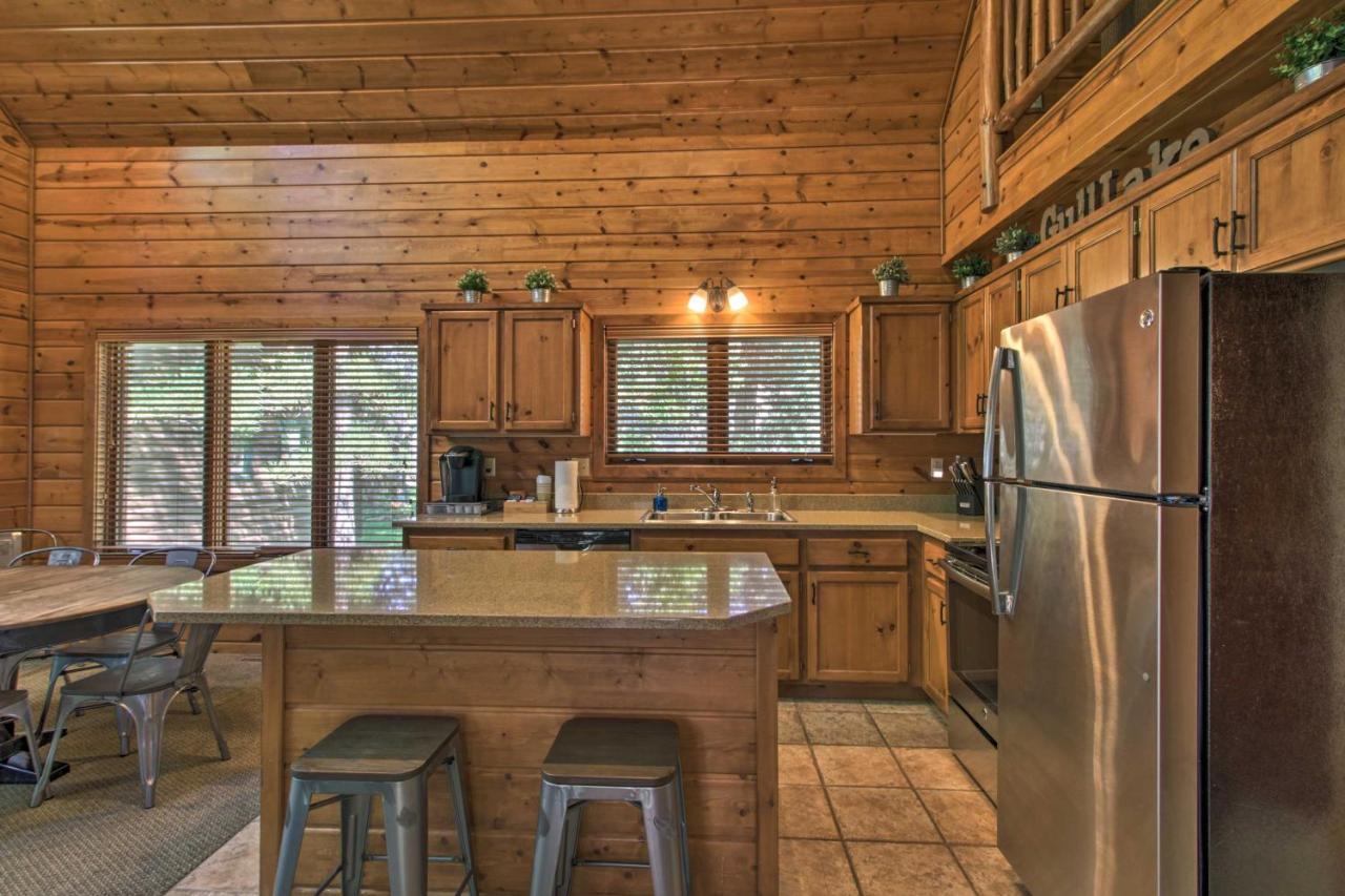 Alluring Nisswa Cabin On Gull Lake With Fireplace! Luaran gambar