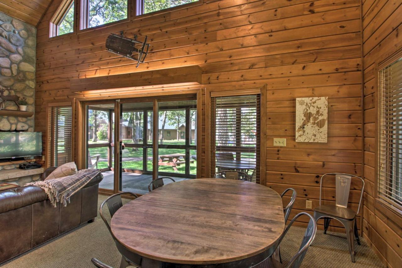Alluring Nisswa Cabin On Gull Lake With Fireplace! Luaran gambar