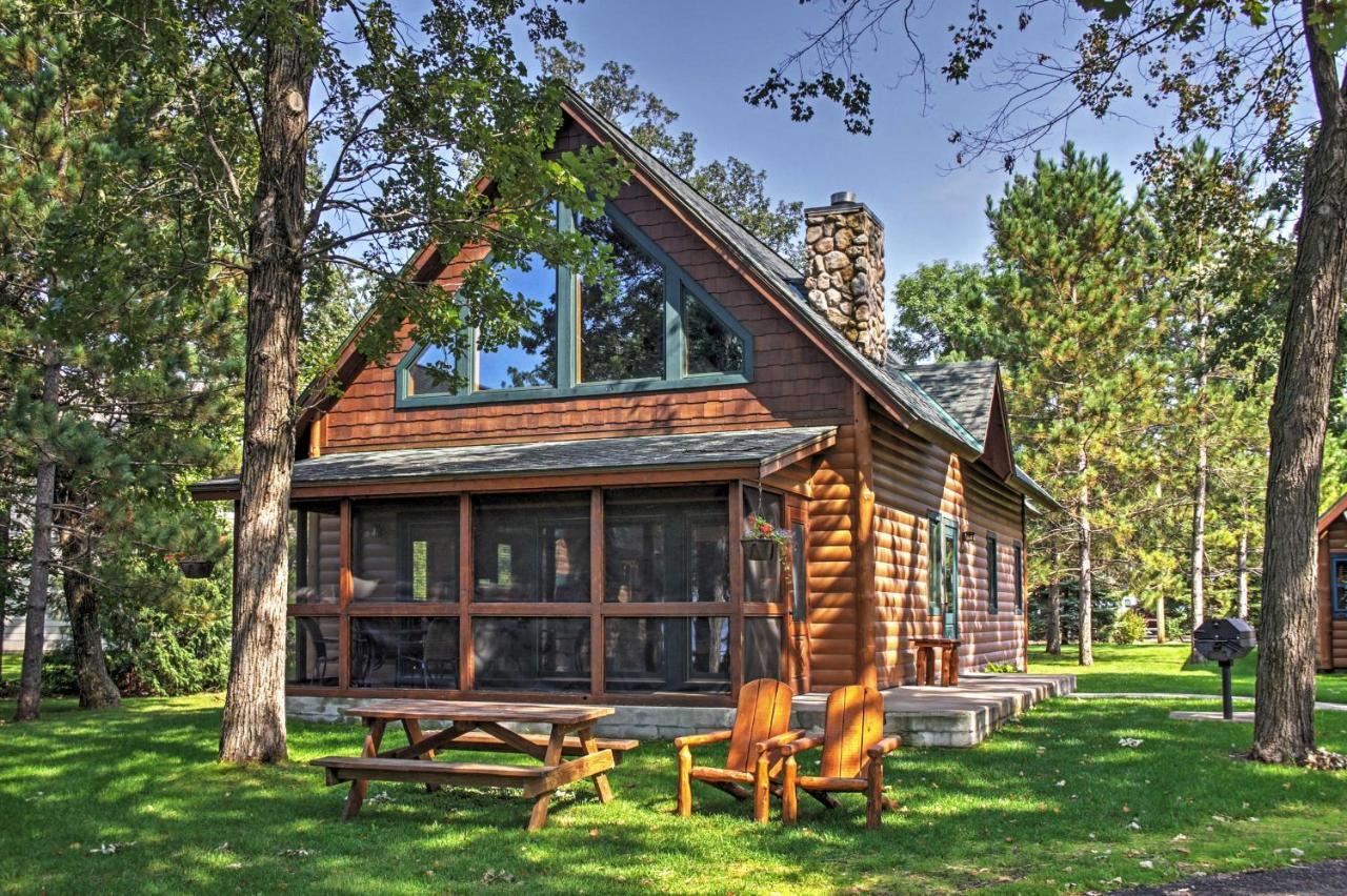 Alluring Nisswa Cabin On Gull Lake With Fireplace! Luaran gambar